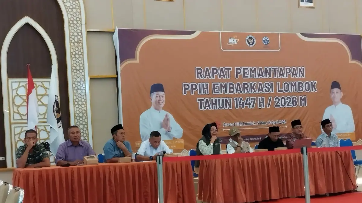 Rapat koordinasi lintas instansi yang digelar di Aula Bir Ali 2, Asrama Haji Embarkasi NTB, Sabtu (18/4). 