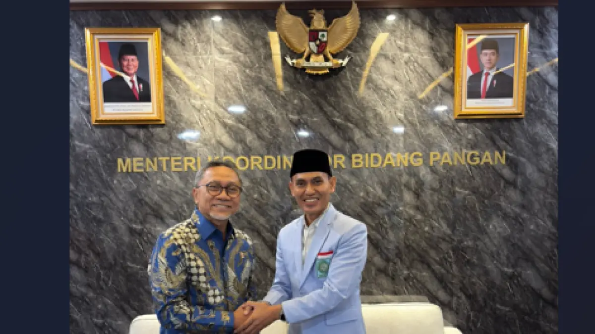 Menko Pangan RI Zulkifli Hasan menerima audiensi Ketua Umum DPP BKPRMI Nanang Mubarok di Jakarta, membahas kesiapan pembukaan RAPIMNAS II BKPRMI 2026 serta penguatan ketahanan pangan nasional, Selasa (20/4).