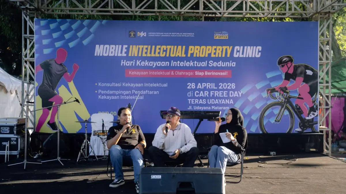 Suasana talkshow Hari KI Sedunia 2026 di Teras Udayana, Mataram, saat Kanwil Kemenkum NTB bersama OPD terkait memberikan edukasi dan layanan konsultasi kekayaan intelektual kepada pelaku UMKM