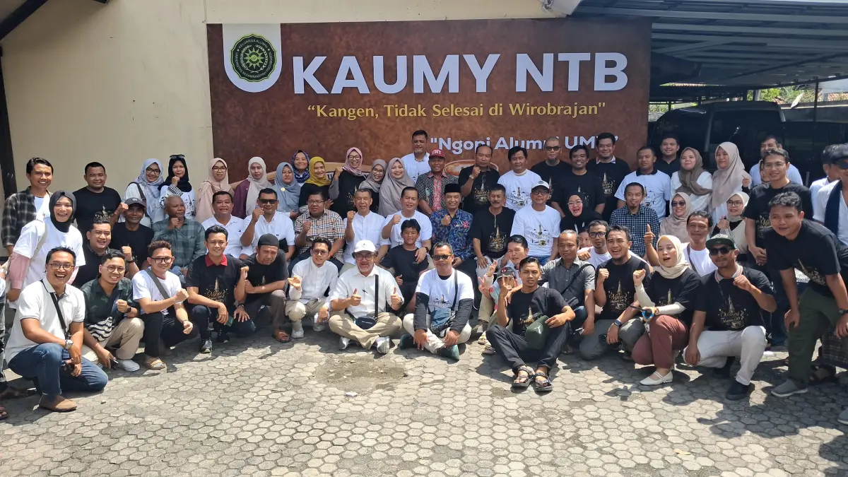 JALIN KOLABORASI: Gubernur NTB Lalu Muhammad Iqbal saat silaturahmi ngopi bareng alumni UMY, Minggu (26/4).