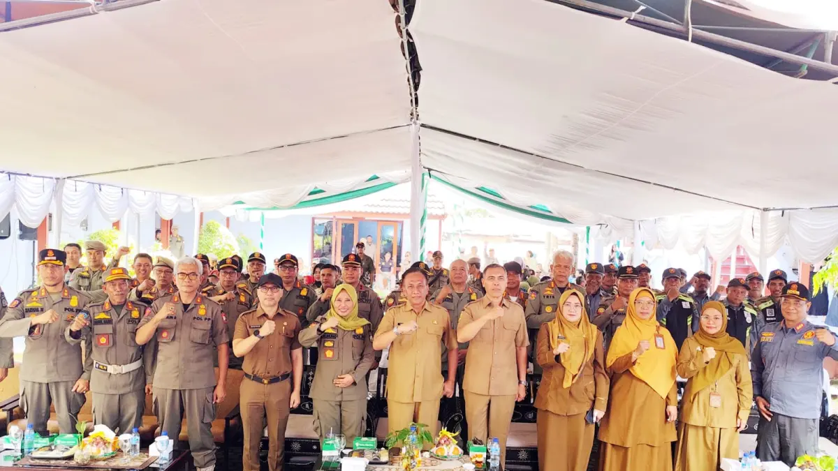 Satpol PP Provinsi NTB pada Selasa (28/4), menggelar acara tasyakuran sebagai simbol rasa syukur sekaligus penutup peringatan HUT ke-76.