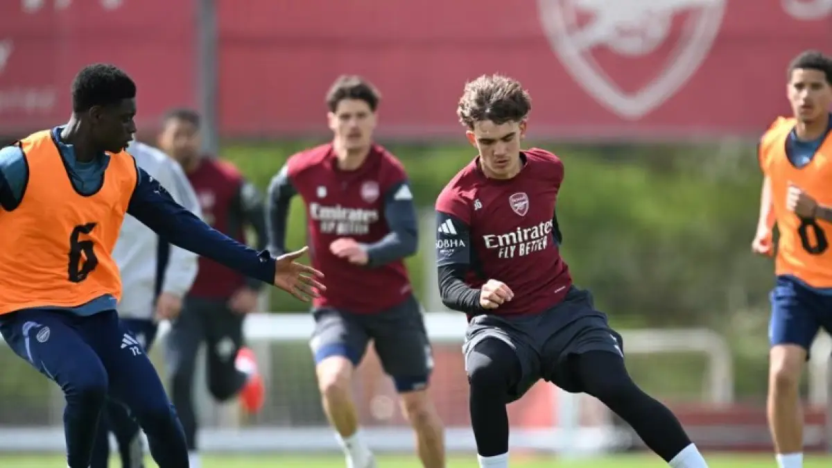 Skuad Arsenal saat menjalani latihan jelang laga kontra Atletico Madrid. (ARSENAL.COM)