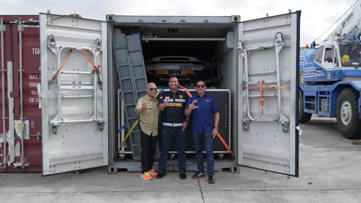 36 kontainer logistik GTWCA telah tiba di Sirkuit Internasional Mandalika, Lombok Tengah. (MGPA for Lombok Post) 
