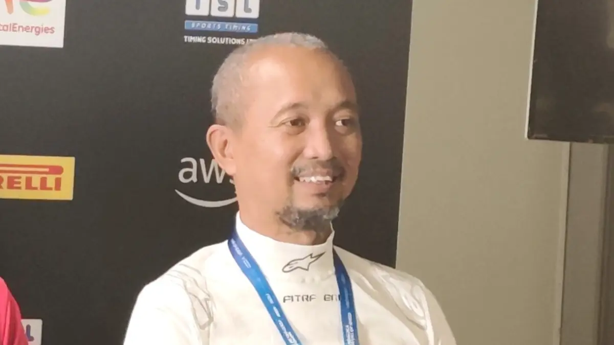 Fitra Eri memastikan diri ambil bagian dalam ajang BRZ Super Series musim ini di GT World Challenge Asia 2026, Sirkuit Internasional Mandalika, Jumat (1/5). (Dewi/Lombok Post) 