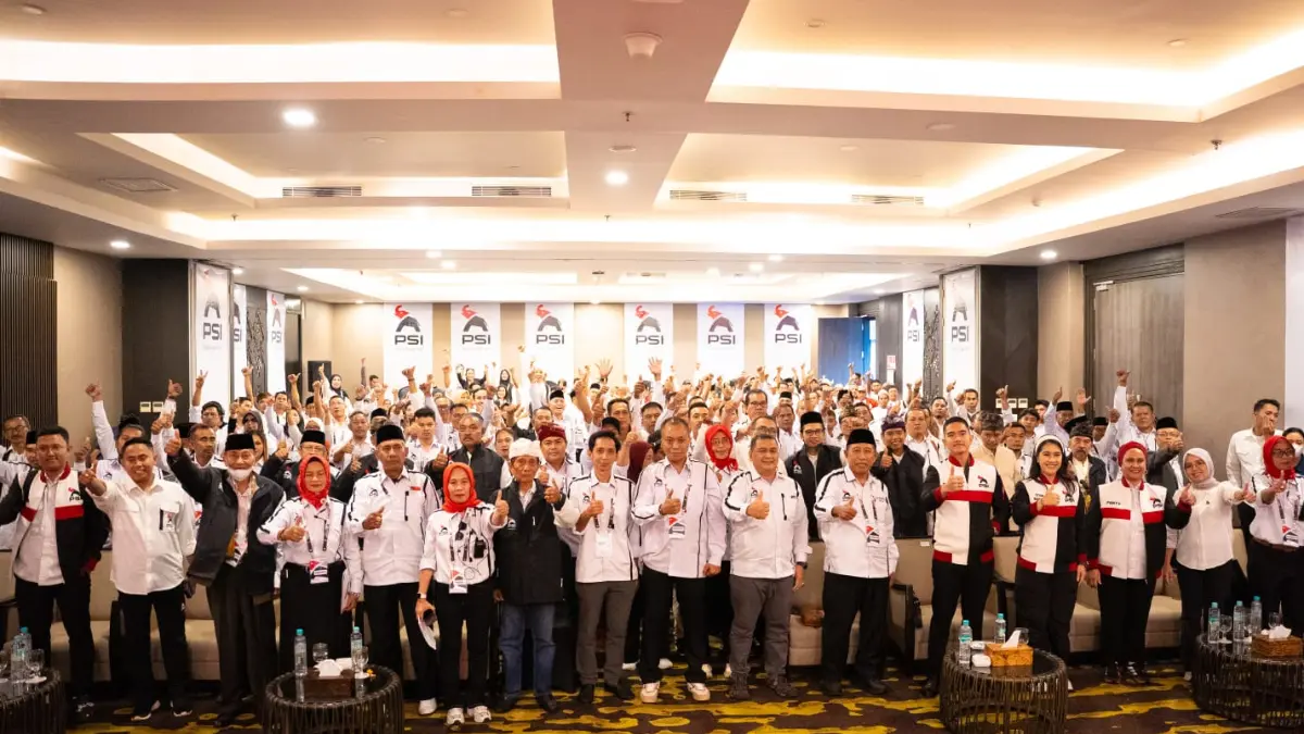 Kaesang lantik pengurus PSI NTB, targetkan dua kursi DPR RI 2029 dan perkuat struktur partai hingga tingkat desa.