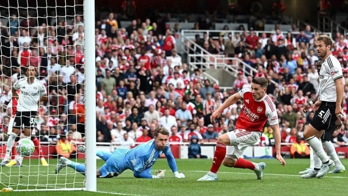 Penyerang Arsenal Viktor Gyokeres mencetak gol ke gawang Fulham dalam lanjutan Liga Inggris. (ARSENAL.COM)