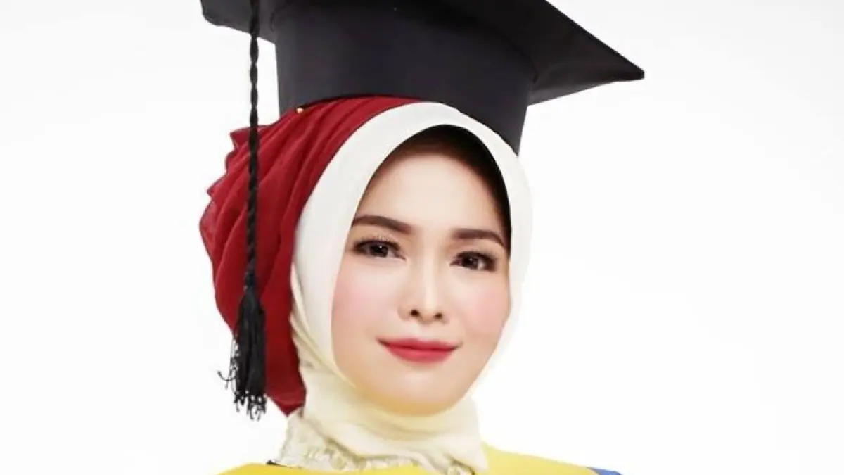 Prof. Dr. Ir. Nasmi Herlina Sari