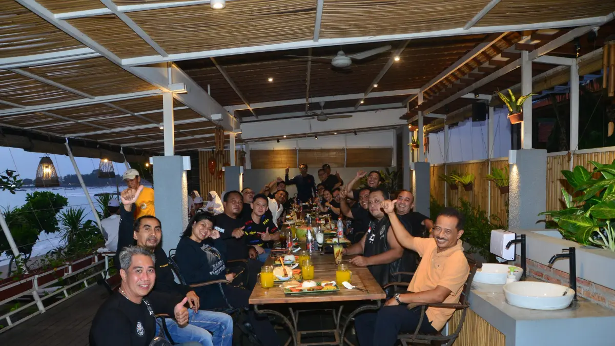 Komunitas Big Bike Lombok (BBL) kembali menghadirkan agenda touring bertajuk BBL Coastal Escape Ride 2026 . 