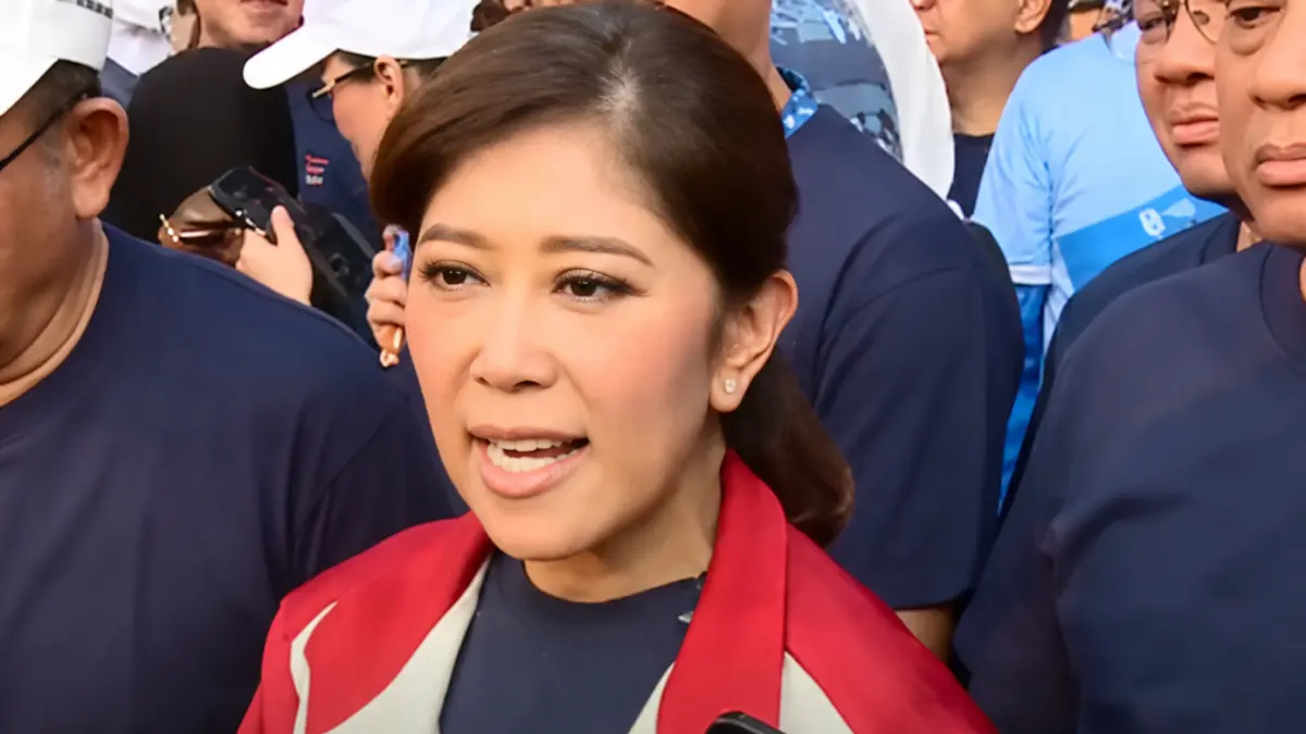 Meutya Hafid menegaskan Komdigi hanya menurunkan video Amien Rais tanpa proses gugatan hukum.