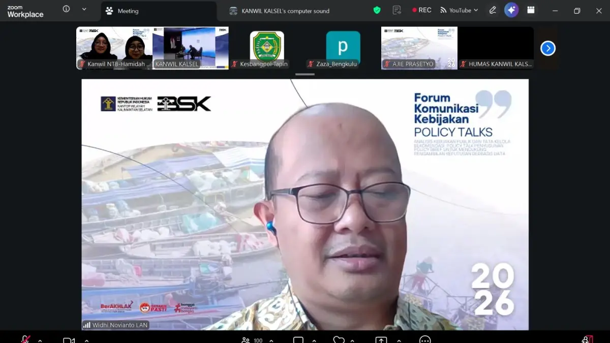 Tim Pokja BSK dan Analis Kebijakan Kantor Wilayah Kementerian Hukum Nusa Tenggara Barat mengikuti kegiatan Policy Talks secara virtual untuk memperkuat kemampuan penyusunan policy brief dan rekomendasi kebijakan berbasis data guna mendukung pengambilan keputusan yang lebih efektif dan akuntabel.