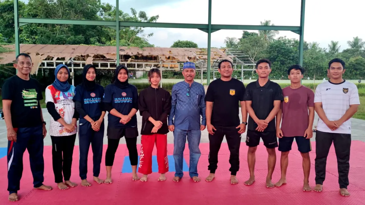 SIAP UKIR PRESTASI: Atlet Forki Lobar siap ikuti Kejurnas PB Forki 2026 di Bandung.