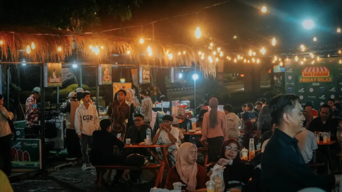 FRIDAY RELAX: Pemerintah Kota Mataram kembali menyiapkan gelaran Mataram Friday Relax di kawasan Teras Udayana, sore ini. (DOK. KOMINFO)