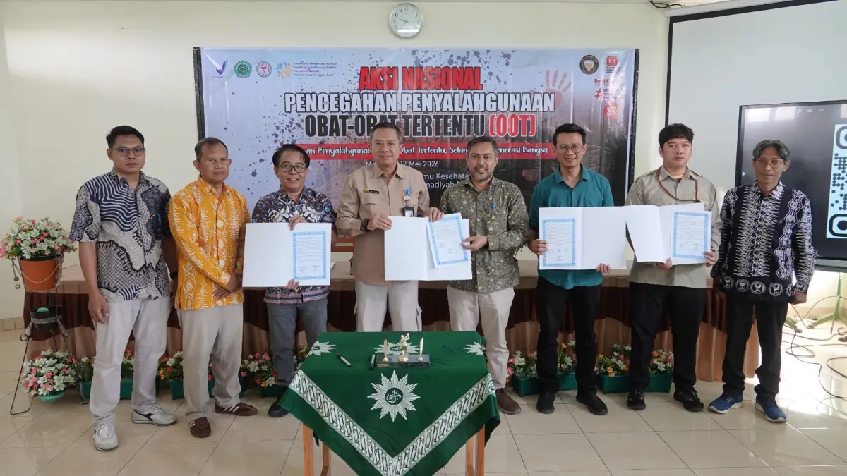 Kepala Balai Besar POM di Mataram Yogi Abaso Mataram saat menghadiri kegiatan Aksi Nasional Pencegahan Penyalahgunaan Obat-Obat Tertentu di Universitas Muhammadiyah Mataram, Selasa (12/5).