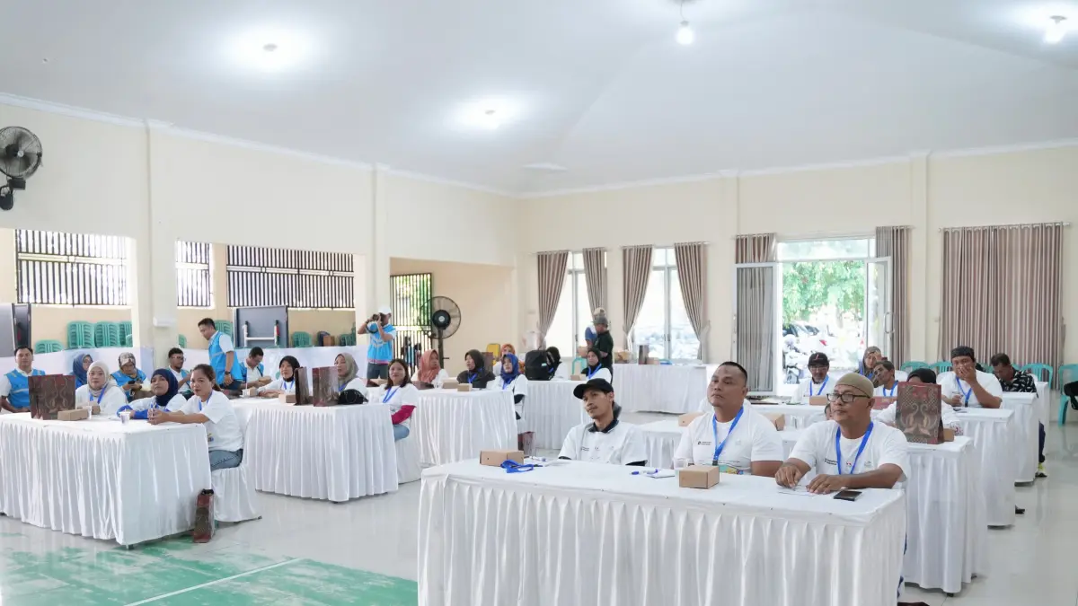 PENTINGNYA OLAH SAMPAH MANDIRI: Masyarakat diberikan sosialisasi pentingnya bisa mengolah sampah secara mandiri, terutama di kawasan wisata.