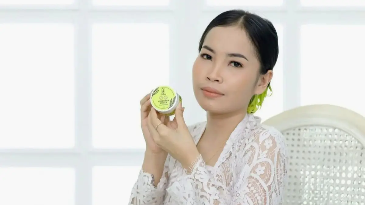 BEST SELLER: Krim Underarm Extra DNA Salmon, produk best seller dari OsHien Skincare. (Istimewa)