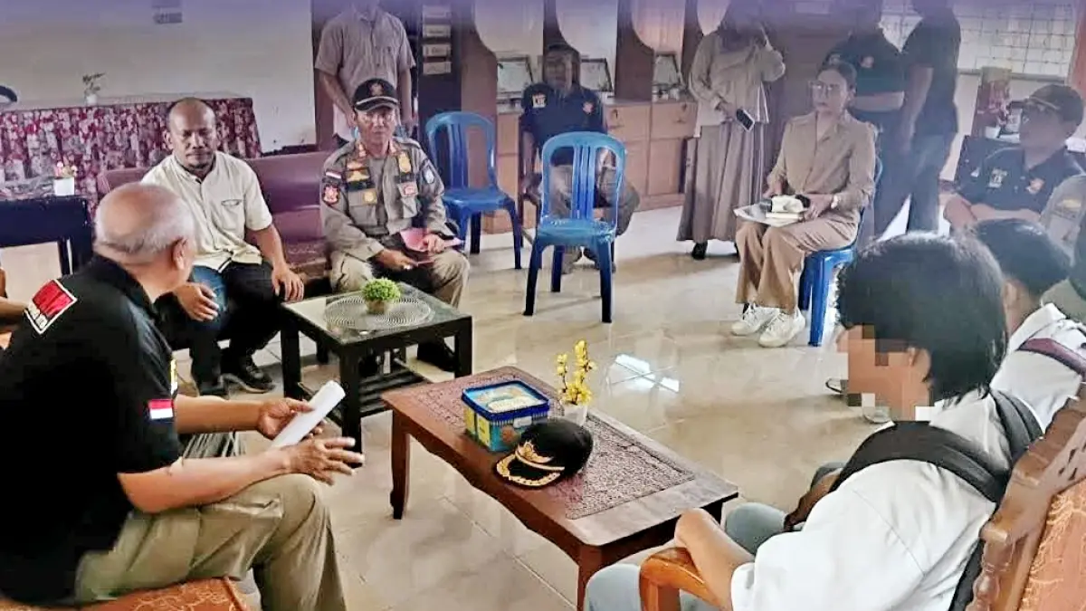 Guna memberikan solusi jangka panjang, tim Satpol PP NTB langsung berkoordinasi dengan manajemen SMKN 6 Mataram.