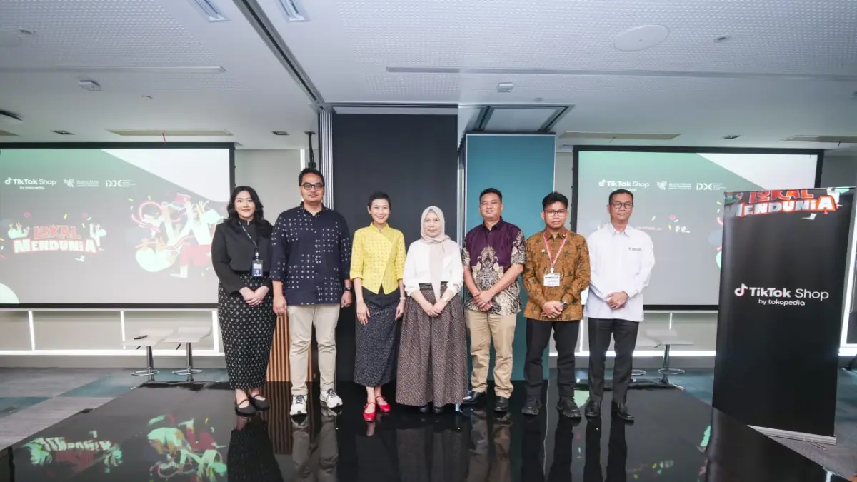 Program yang sudah digulirkan sejak Desember 2025 ini telah menjaring 50 merek lokal, dengan 35 di antaranya dinyatakan siap tempur di pasar regional. Mereka dikawal melalui empat tahap ketat: seleksi, inkubasi, go-to-market, hingga perluasan ekspansi.