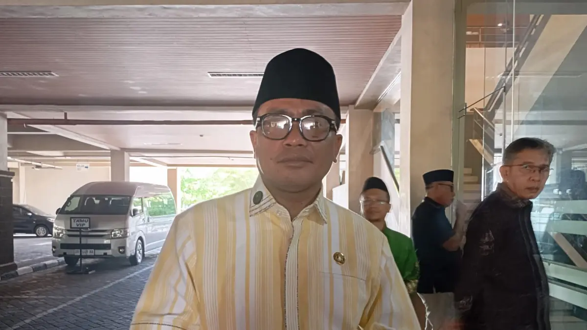 Kepala Kanwil Kemenag NTB Zamroni Aziz