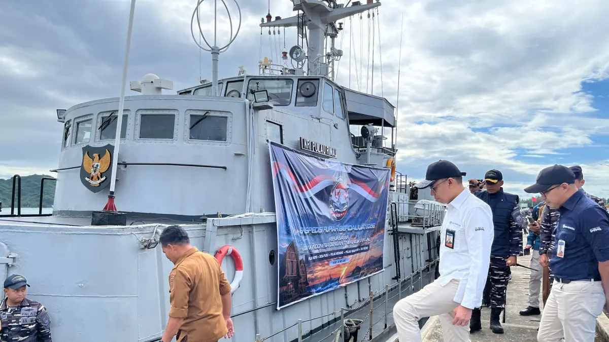 LEPAS EKSPEDISI: Suasana Bank Indonesia Dan TNI AL gelar ERB 2026, bawa Rp 8,34 miliar untuk pulau 3T di NTB. (Ferial/Lombok Post)