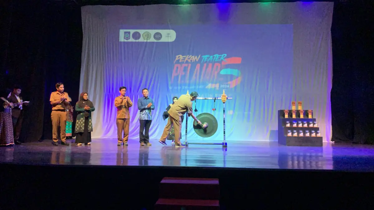  Pekan Teater Pelajar (PTP) V Tahun 2026 yang digelar UMMAT bersama pemda di Gedung Teater Tertutup Taman Budaya Nusa Tenggara Barat. 