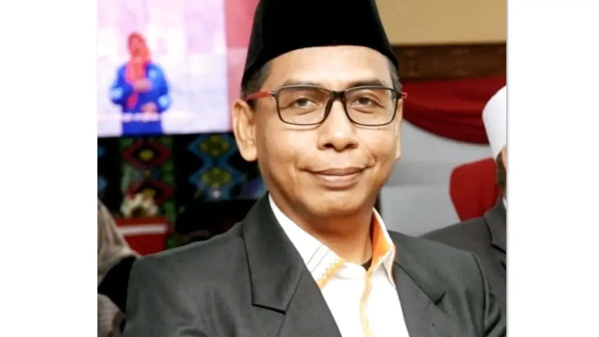 Sambirang Ahmadi (Ketua Komisi III DPRD Provinsi NTB, Mahasiswa Doktoral&nbsp; Studi Islam UIN Mataram)