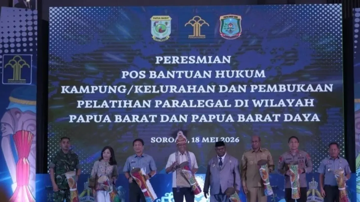 Menteri Hukum RI Supratman Andi Agtas meresmikan 2.055 Pos Bantuan Hukum (Posbankum) sebagai langkah memperluas akses layanan hukum dan penyelesaian persoalan masyarakat secara nonlitigasi di tingkat desa dan kelurahan.