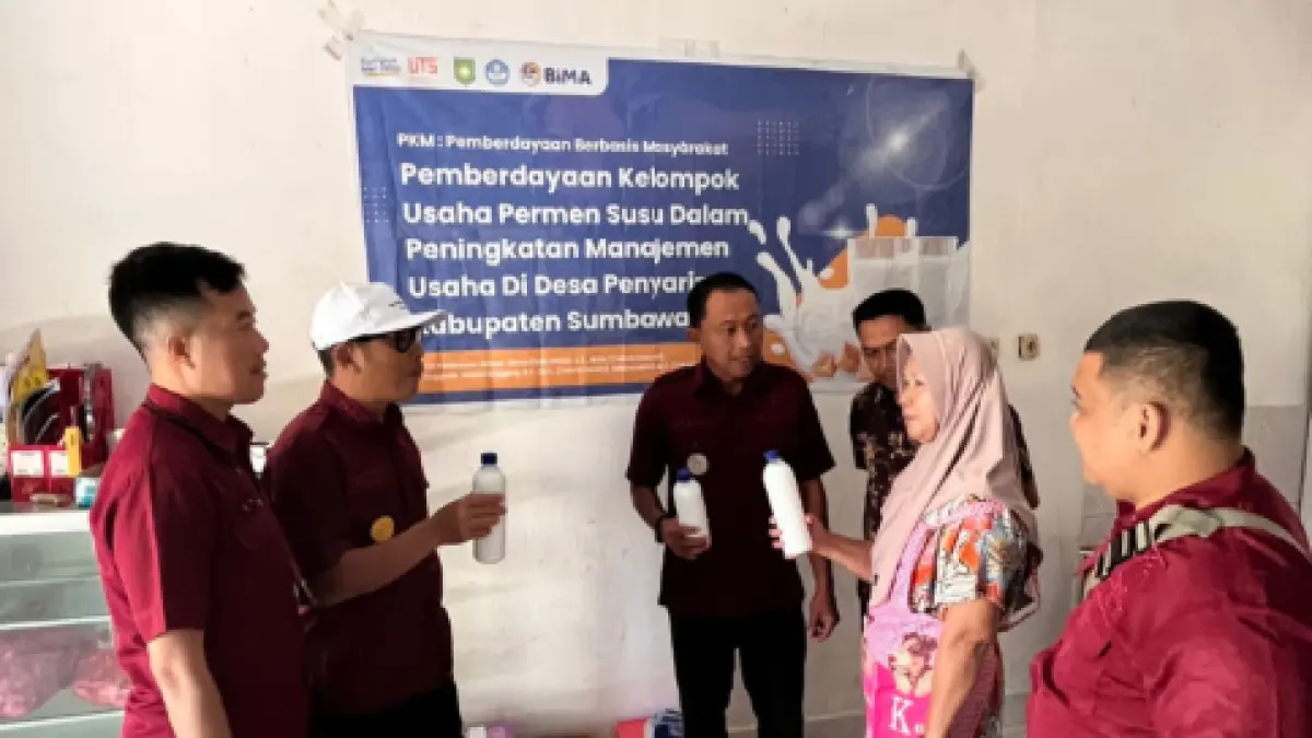 Tim Kanwil Kemenkum NTB saat melakukan pengawasan produk Indikasi Geografis Susu Kuda Liar di Kabupaten Sumbawa guna memastikan kualitas, reputasi, dan legalitas produk khas daerah tetap terjaga.