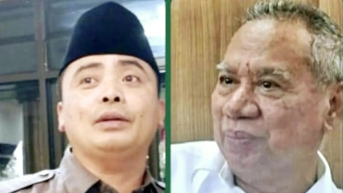 Ketua DPW PPP NTB H Muzihir (kanan) mendongkel Mohammad Akri (kiri) dari jabatan ketua fraksi dan anggota Banggar DPRD NTB. 