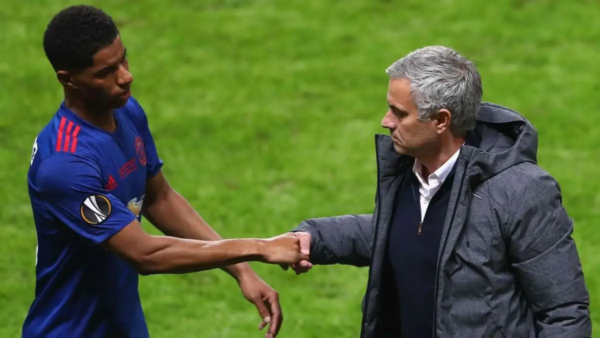 Saga transfer panas La Liga. Jose Mourinho incar Marcus Rashford untuk Real Madrid demi rusak rencana Barcelona di bursa transfer.