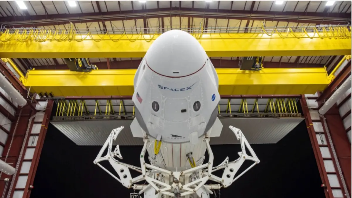 Jaringan satelit Starlink, SpaceX mulai mengembangkan konsep pusat data orbital yang memungkinkan pemrosesan data dilakukan langsung di luar angkasa. (AFP)