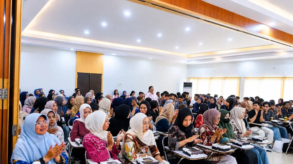 Mahasiswa Unram mengikuti kegiatan "Srikandi Movement Goes to Campus" yang digelar Srikandi PLN NTB.