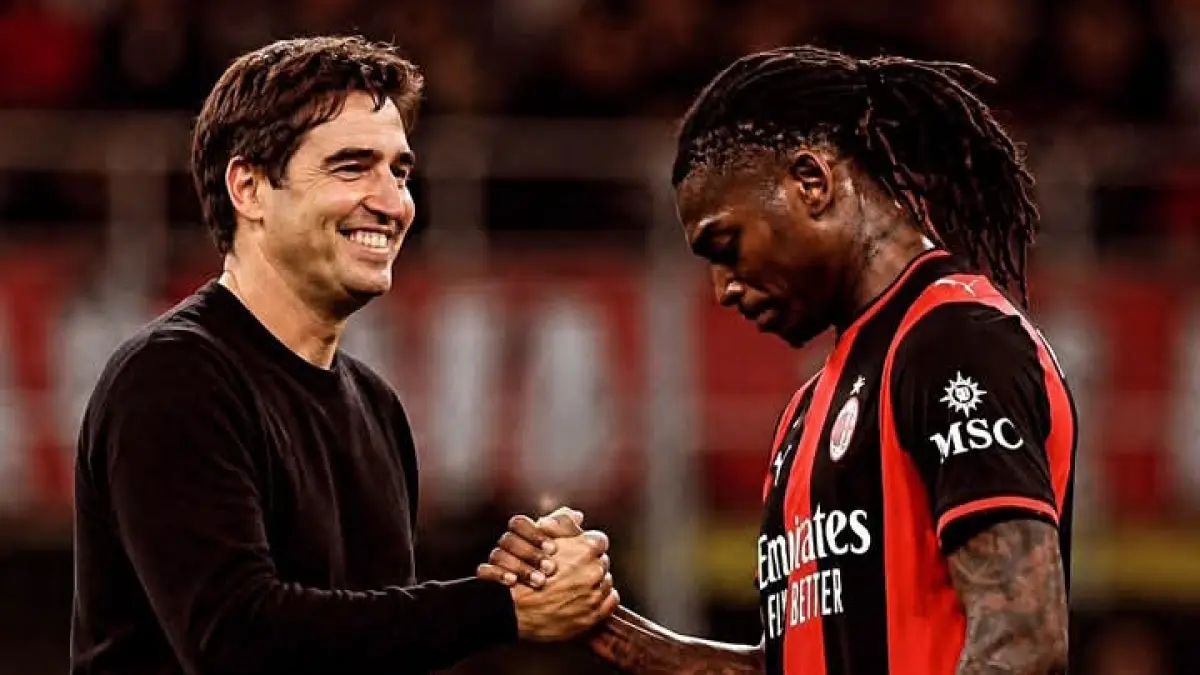 ILUSTRASI: Calon pelatih baru AC Milan Andoni Iraola dan striker Rafael Leao yang bisa saja cocok. (Istimewa) 