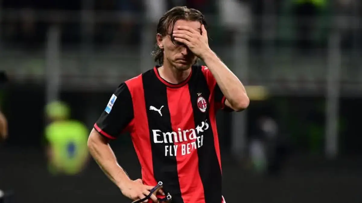 SEDIH: Luka Modric sesaat AC Milan dikalahkan Cagliari di laga terakhir Serie A. (Istimewa) 