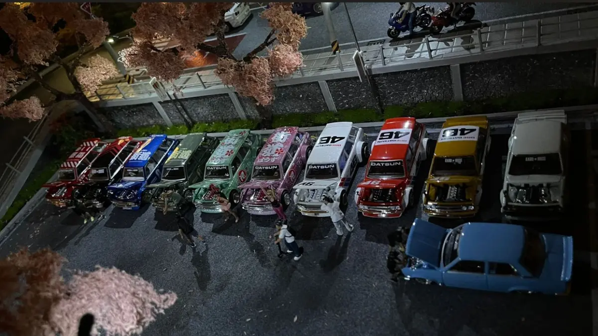 KOLEKSI MAHAL: Sejumlah diecast mobil jadi hobi baru dari Arvan As