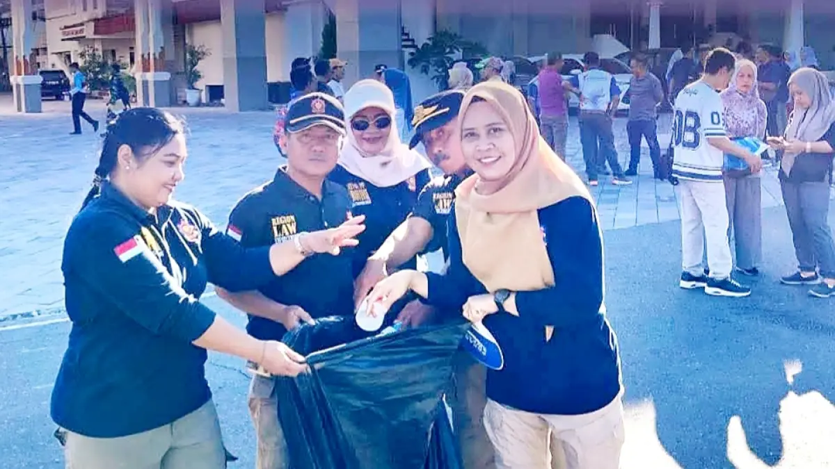 Satpol PP NTB ingin memberikan teladan nyata agar budaya bersih dapat diadopsi oleh masyarakat sebagai bagian dari gaya hidup sehari-hari.