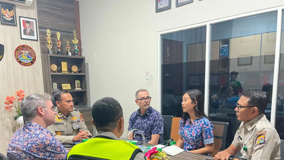 Perwakilan British Embassy Jakarta dan British Consulate Bali melakukan kunjungan kerja ke RS Bhayangkara Mataram, Rabu (3/6).