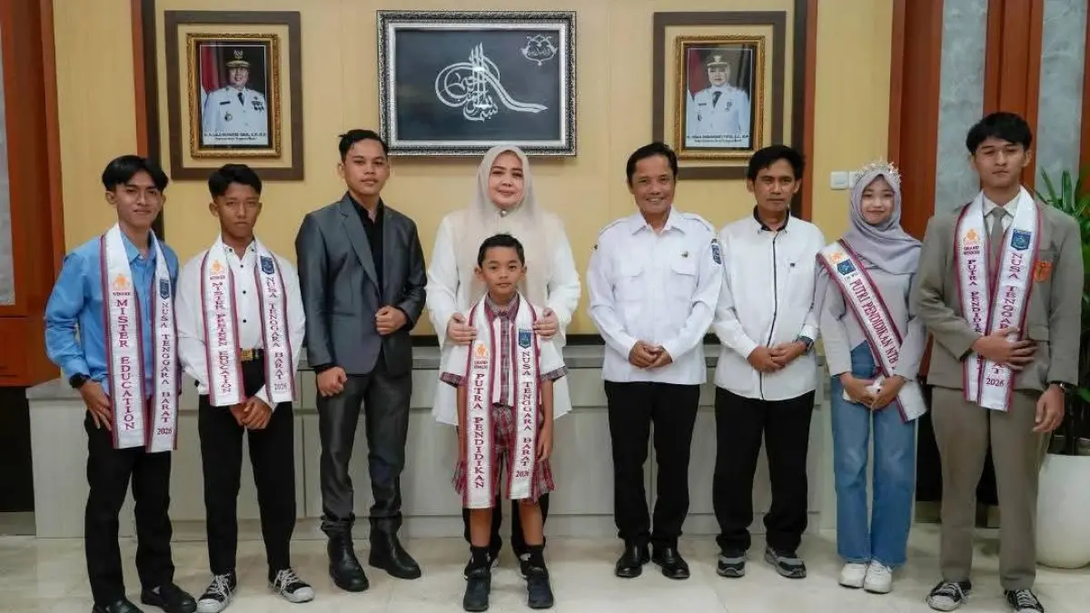 Wagub NTB Indah Dhamayanti Putri didampingi jajaran Dikpora NTB bersama delegasi Putra Putri Pendidikan Indonesia 2026. (DISKOMINFOTIK NTB)