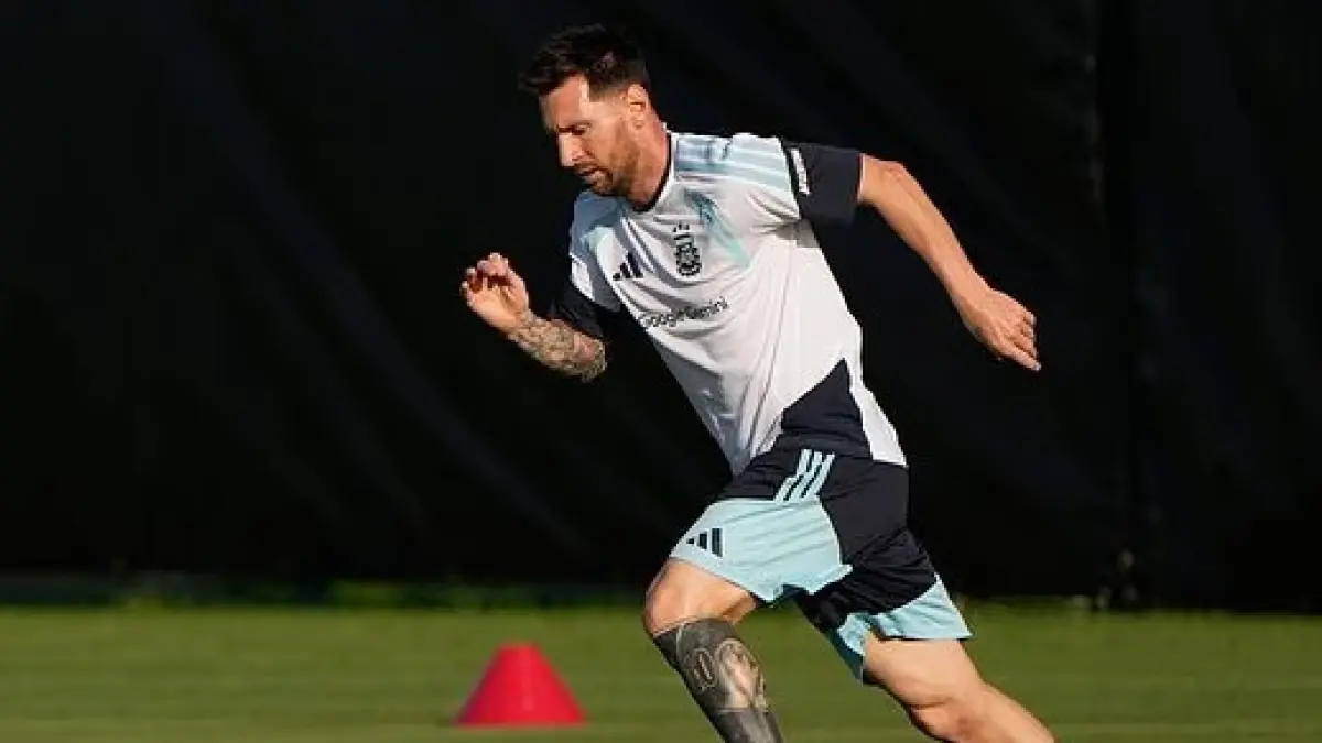 Pemain bintang Argentina Lionel Messi.