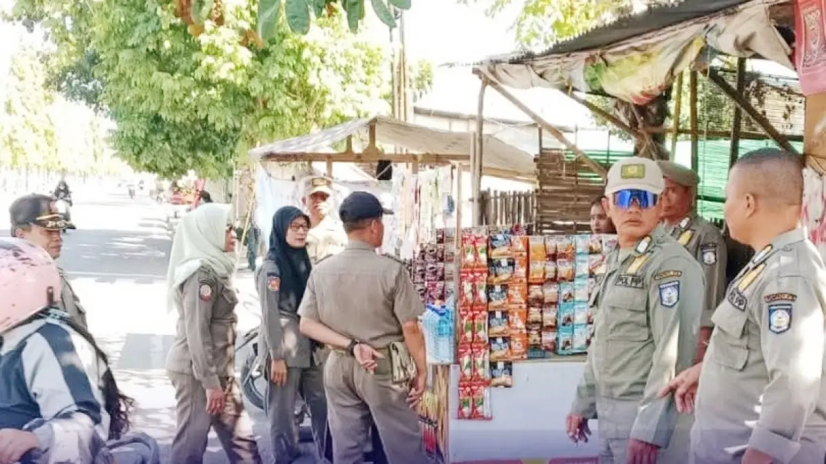 Satpol PP NTB menggelar patroli wilayah di sejumlah titik strategis Kota Mataram pada Selasa, 2 Juni 2026.