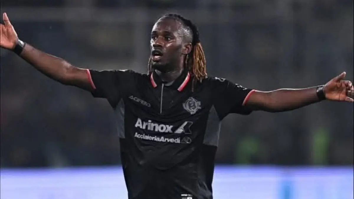 GELANDANG: Warren Bondo akan kembali ke AC Milan setelah setahun dipinjamkan ke Cremonese. (Istimewa) 