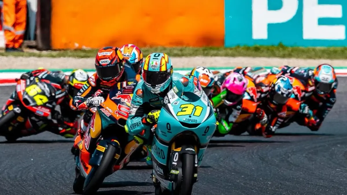 Banding Leopard Racing ditolak. Diskualifikasi Adrian Fernandez dari enam Grand Prix Moto3 2026 tetap berlaku usai putusan FIM. (Instagram Leopard Racing)
