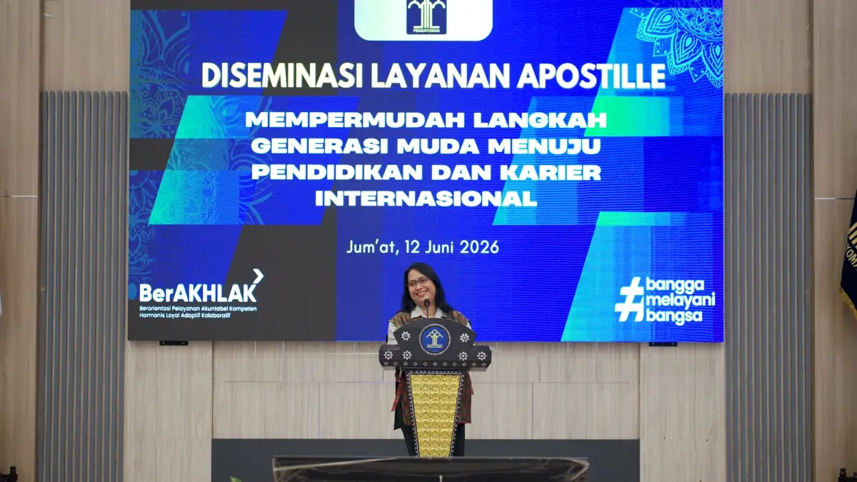 Kepala Kanwil Kemenkum NTB I Gusti Putu Milawati memberikan sambutan pada Diseminasi Layanan Apostille di Aula Kanwil Kemenkum NTB, Jumat (12/6/2026).