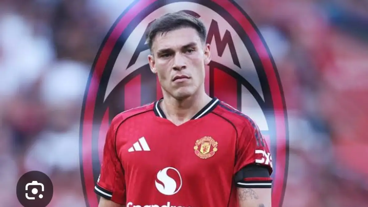 SIAP HIJRAH: Pemain tengah Manchester United Manuel Ugarte telah ditawarkan agennya ke AC Milan. (Istimewa) 