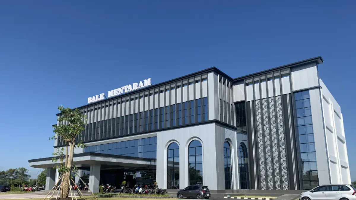Kantor Wali Kota Mataram yang baru di Jempong