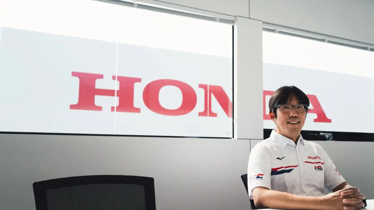Honda HRC Castrol Umumkan Manajer Tim Baru, Mikihiko Kawase Siap Ambil Alih Peran Alberto Puig pada MotoGP 2027. (Instagram HRC MotoGP)