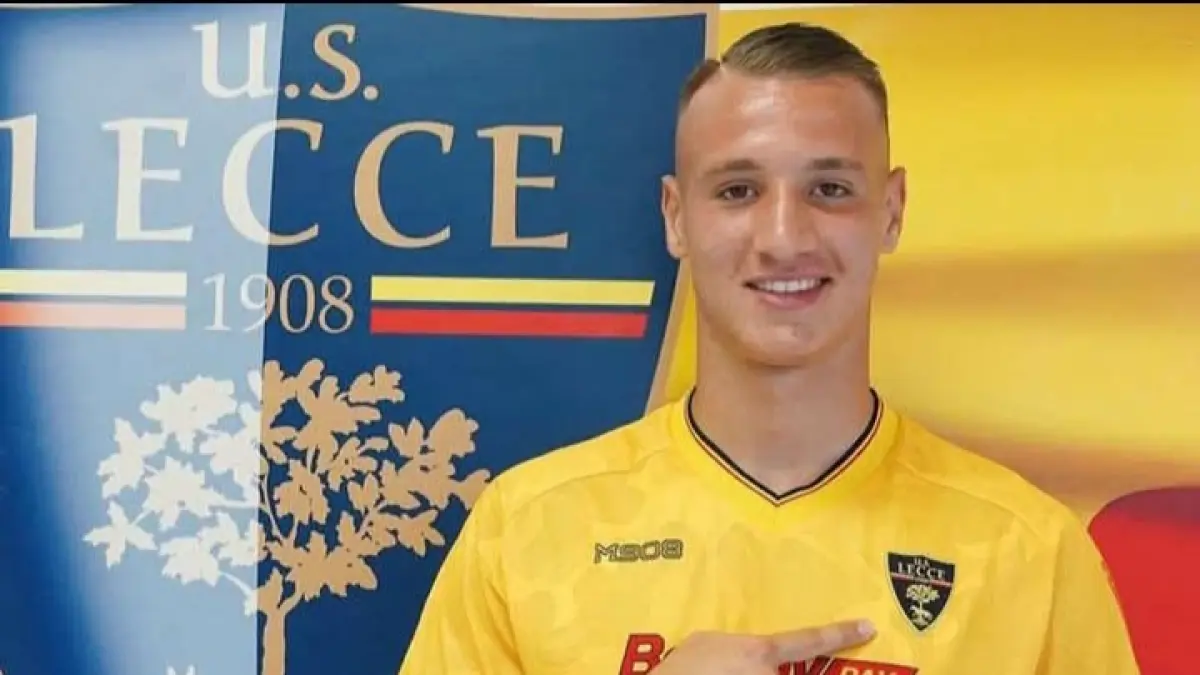 MASA DEPAN: Bintang muda yang dibeli Lecce Francesco Camarda tapi akan dibeli balik AC Milan. (Istimewa) 
