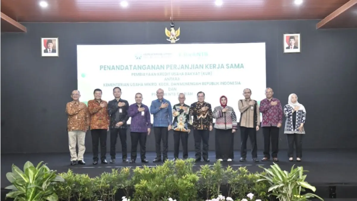 MOU: Bank NTB Syariah penandatanganan PKP KUR bersama Kementerian UMKM RI. MoU ini membuat Bank NTB Syariah secara resmi kembali menjadi penyalur KUR. (BANK NTB SYARIAH FOR LOMBOK POST)