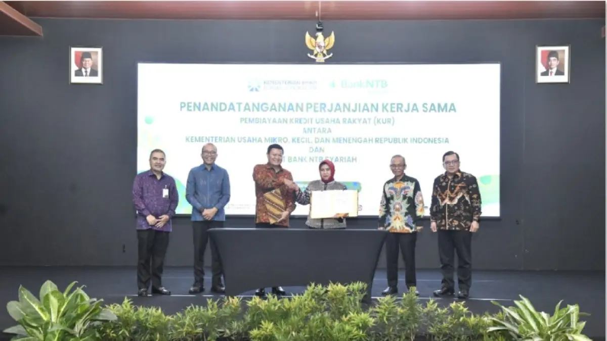 MOU: Bank NTB Syariah penandatanganan PKP KUR bersama Kementerian UMKM RI. MoU ini membuat Bank NTB Syariah secara resmi kembali menjadi penyalur KUR. (BANK NTB SYARIAH FOR LOMBOK POST)
