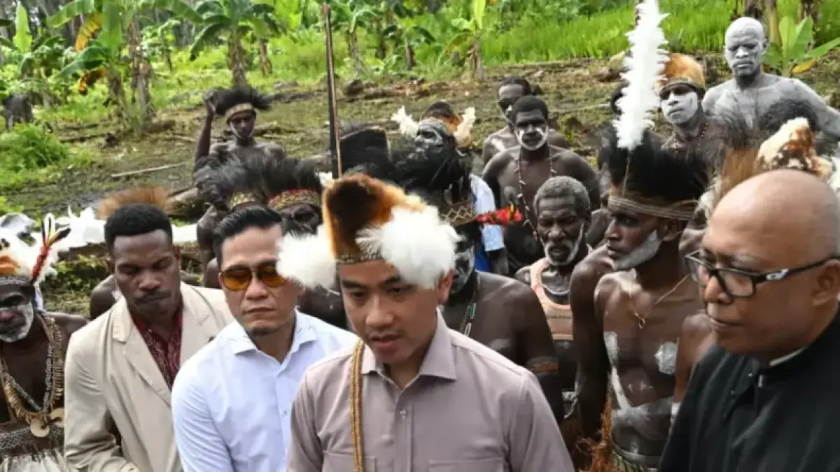 Blusukan ke Asmat, Wapres Gibran Gandeng Gereja Masifkan Makan Bergizi Gratis dan Janji Bangun Rumah Sakit Tipe C. (wapresri.go.id)