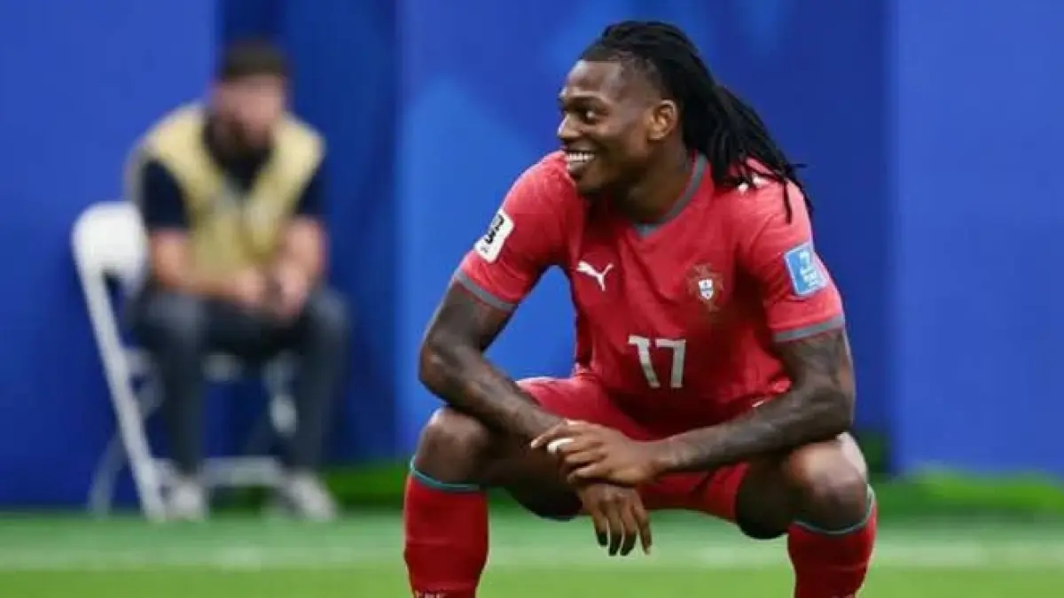 UNJUK GIGI: Striker AC Milan berkebangsaan Portugal Rafael Leao mencetak gol di Piala Dunia. (Istimewa) 